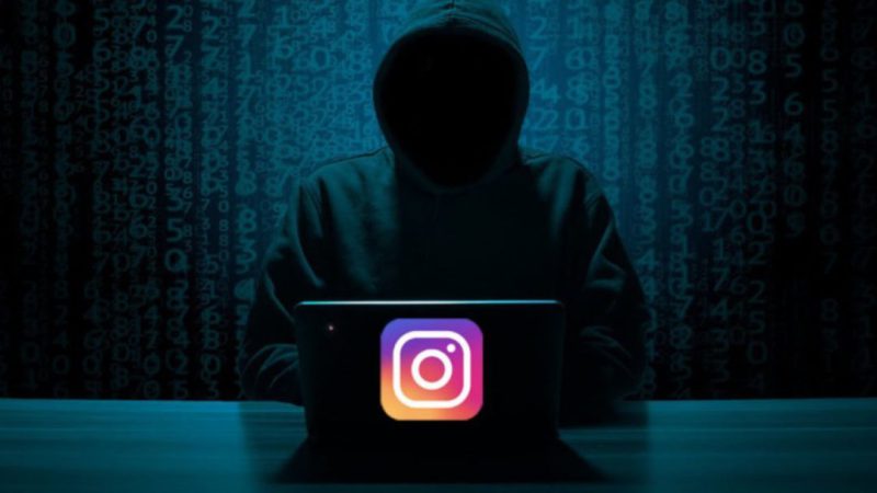 Switching between multiple Instagram accounts to activate updates